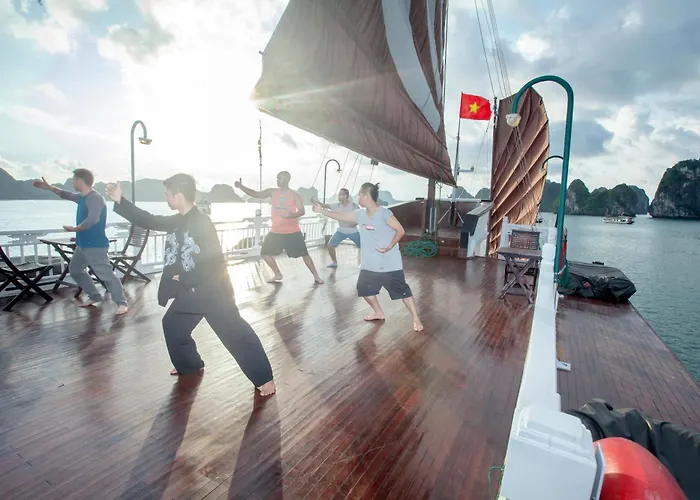 Bhaya Cruises  5*