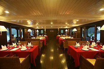 Bhaya Cruises Hạ Long