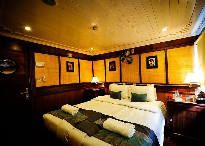  Bhaya Cruises 5*