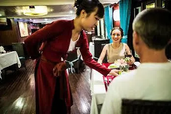  Bhaya Cruises Hạ Long